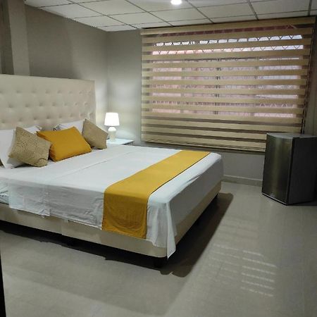 Royalinn Guayaquil Exterior photo