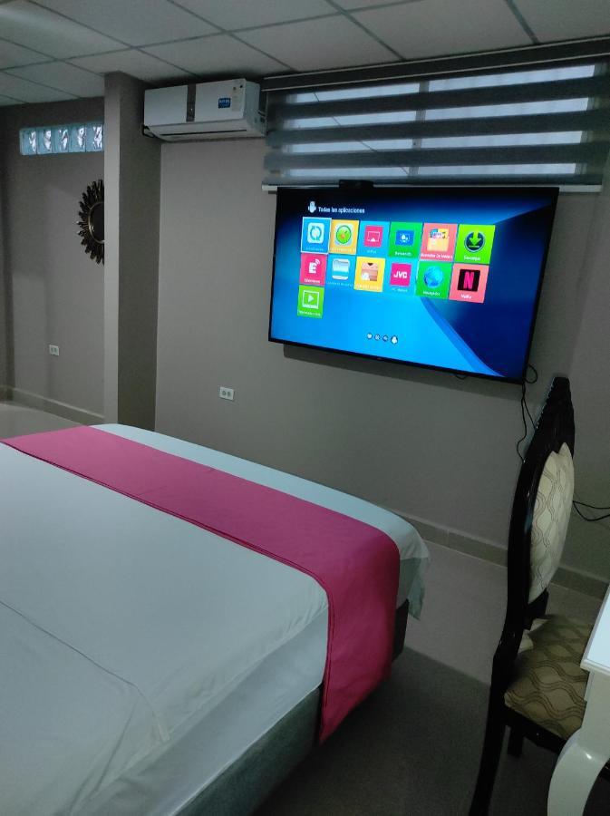 Royalinn Guayaquil Exterior photo
